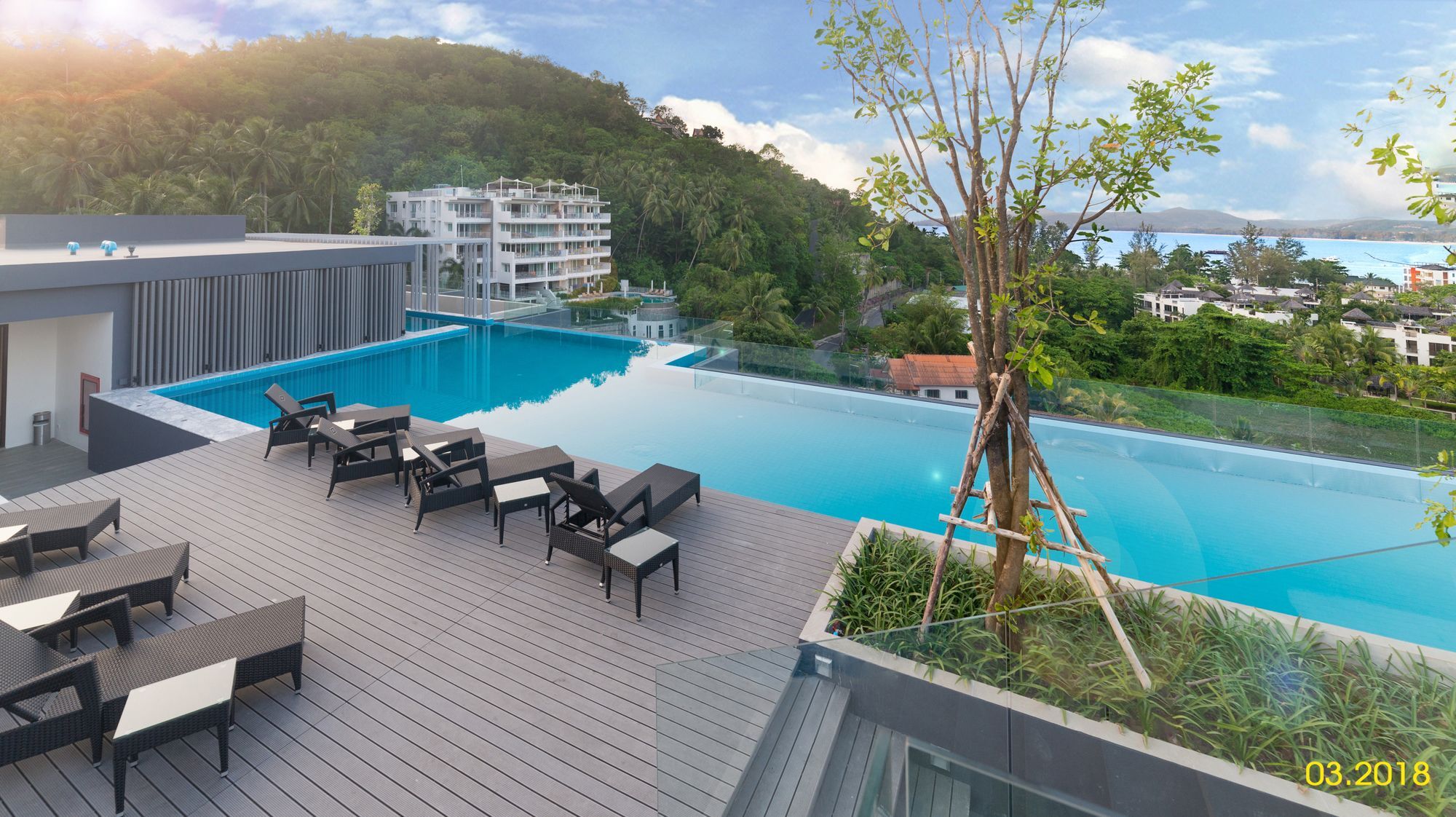 The Aristo Beach By Holy Cow 212 Phuket Eksteriør billede